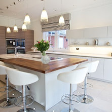 Contemporary Kitchen Chandlers Ford