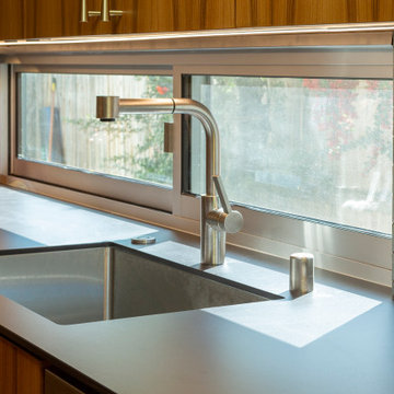Charcoal Porcelain Countertop & Kitchen Sink with Backsplash Window