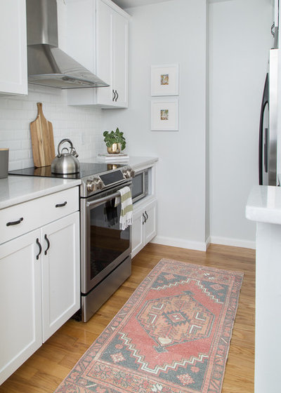 Transitional Kitchen by Boston Premier Remodeling LLC