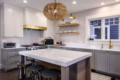 Photo of a classic kitchen in Seattle.