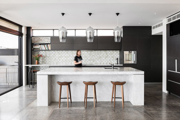 Contemporary Kitchen by Keen Architecture