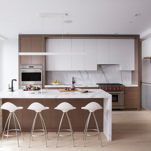 75 Beautiful Contemporary Kitchen With Brown Cabinets Pictures Ideas July 2021 Houzz