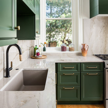Cherokee Triangle Kitchen