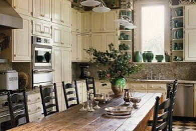 Inspiration for a cottage kitchen remodel in Austin