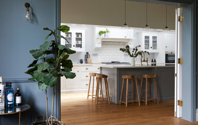 A Beautiful Connection Between a Kitchen and a Dining Room