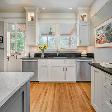 Classic Four Square Kitchen