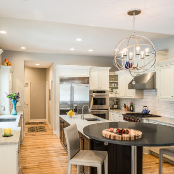 Classic Kitchen Gets Modern Makeover