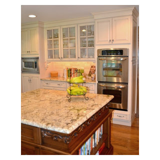 Classic Kitchen - Traditional - Kitchen - Baltimore - by Patricia L ...