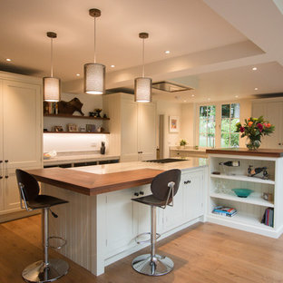 Classic Off-White Shaker Kitchen