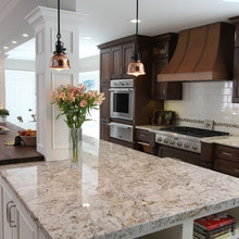 White Springs Granite W Cloud White Cabinets