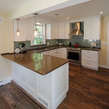 Classic Shaker Kitchen and Dining Room