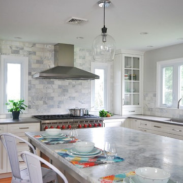 Classic White and Grey Kitchen
