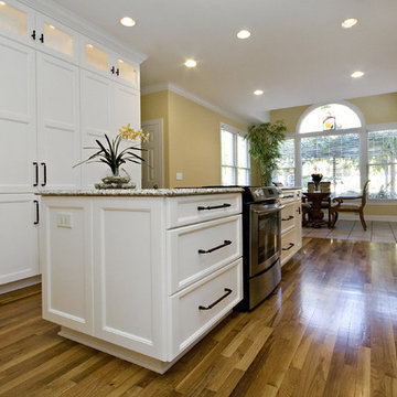 Classic White and Warm Yellow Create a Perfectly Inviting Space