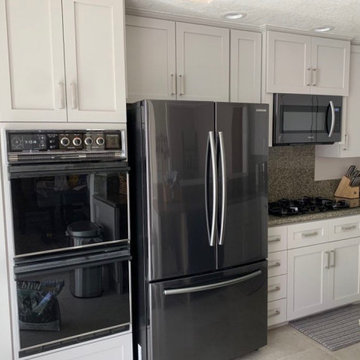 Classic, White Shaker Cabinets