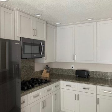 Classic, White Shaker Cabinets