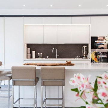 CLEAN LINES WITH INTUO KITCHEN DESIGN