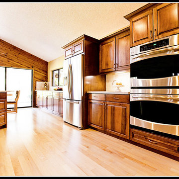 Clearwater, FL Wood Kitchen