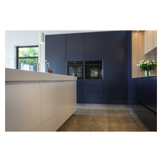 Cleveland Kitchen - Contemporary - Kitchen - Brisbane - by Michael ...