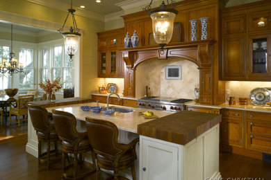 Clive Christian Kitchen in Antique Yew Wood