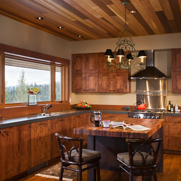 Coeur d'Alene Mountain Home