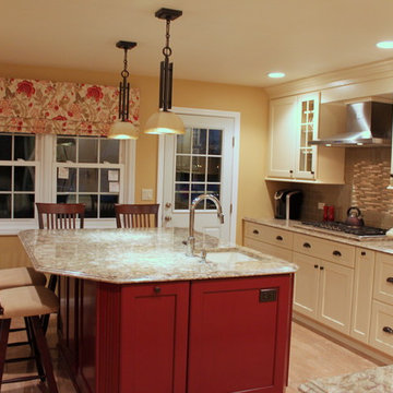 Colonial Kitchens