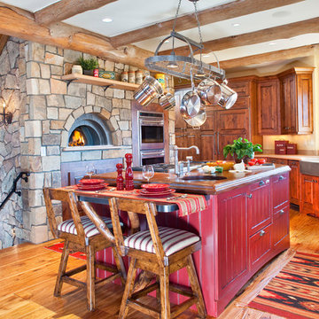 Colorful Rustic Grand Lake Cabin