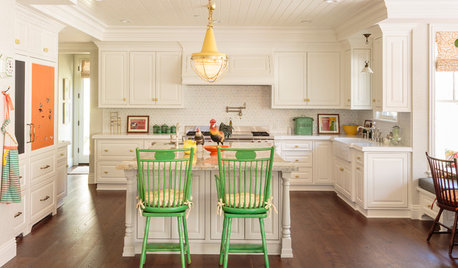Kitchen of the Week: Splashes of Color and Country Charm