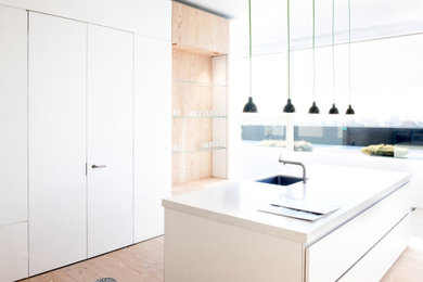 Inspiration for a modern kitchen in Hertfordshire.