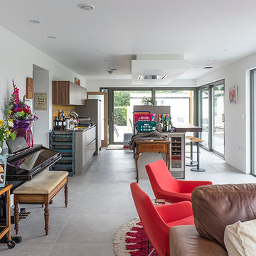 Contemporary Extension to 60's Bungalow