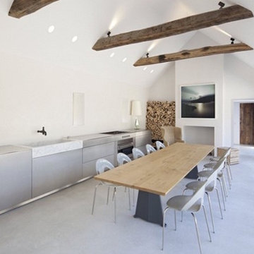 Contemporary Farmhouse