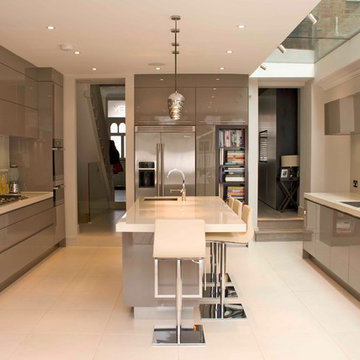 Contemporary Grey Gloss Kitchen