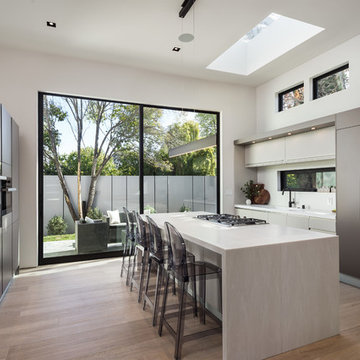 Contemporary Kitchen