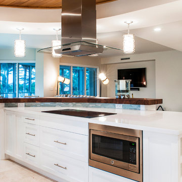 Contemporary Kitchen at Le Jardin