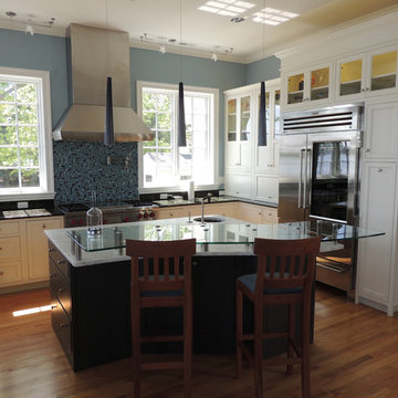 Contemporary Kitchen cabinets with a classic bent