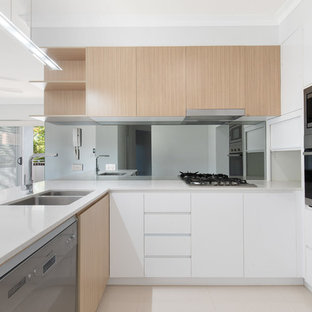 Contemporary Kitchen