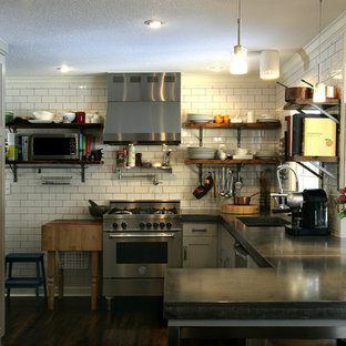 Contemporary Kitchen