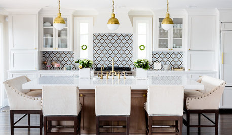 Kitchen remodel, what a difference an island makes!