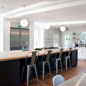 Contemporary Kitchen fit for cooking