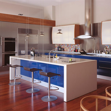 Contemporary Kitchen in Blues and Whites