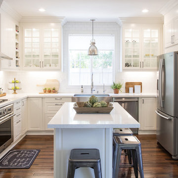 Contemporary Kitchen In Irvine