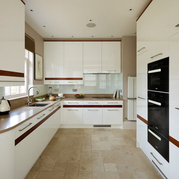 Contemporary Kitchen in Marlow