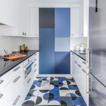 Contemporary Kitchen