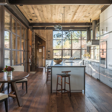 Contemporary Kitchen