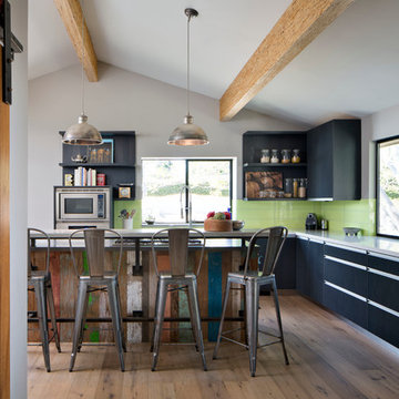 Contemporary Kitchen