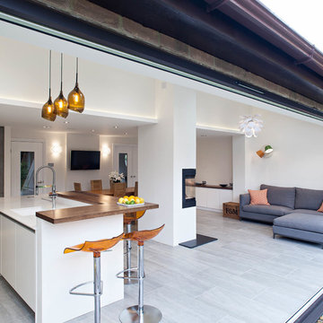 Contemporary kitchen-living space, Herts