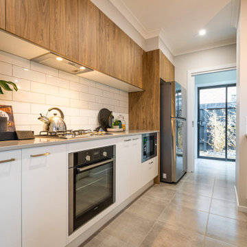 Contemporary Kitchen