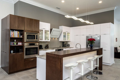 Example of a trendy kitchen design in Miami