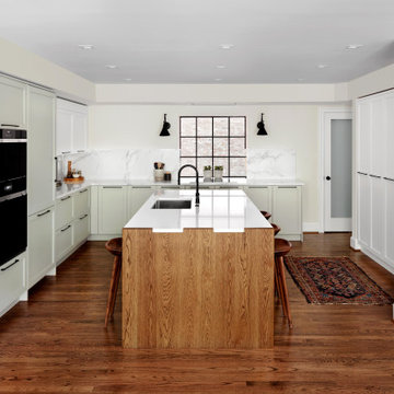 Contemporary Kitchen Remodel in Dupont Circle, Washington, DC