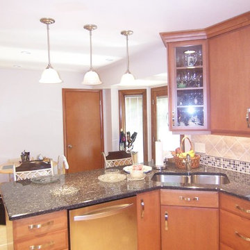 Contemporary Kitchen Remodel in Montgomery, OH