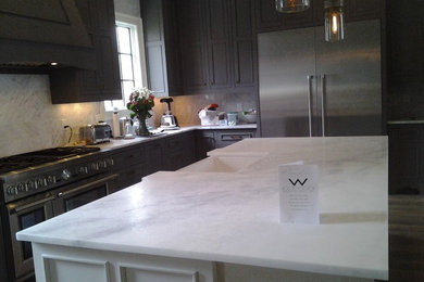 Contemporary Kitchen with Beautiful Bianco Verona and White Cherokee Marble